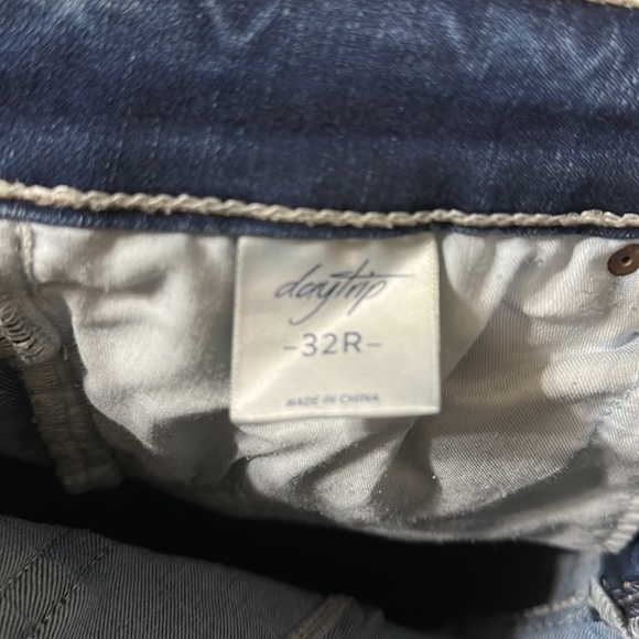 DAY TRIP RARE JEANS - Picture 4 of 4